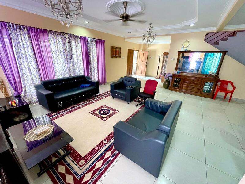 Taman Kajang Impian untuk Untuk Dijual - RM 998,000, Feb 2026 - Living Room - PropertyGuru.com.my