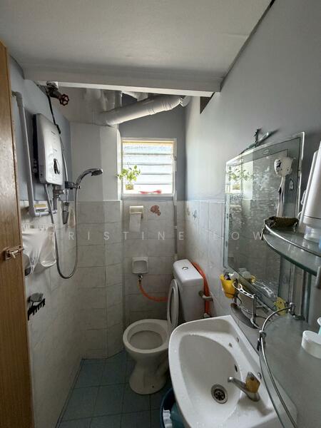 Blok A & B, Pangsapuri Putra Impian untuk Untuk Dijual - RM 238,000, Feb 2026 - Bathroom - PropertyGuru.com.my