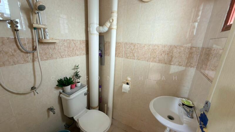 Condominium for Sale at Serina Bay - Carson Chuah - Bathroom - PropertyGuru.com.my