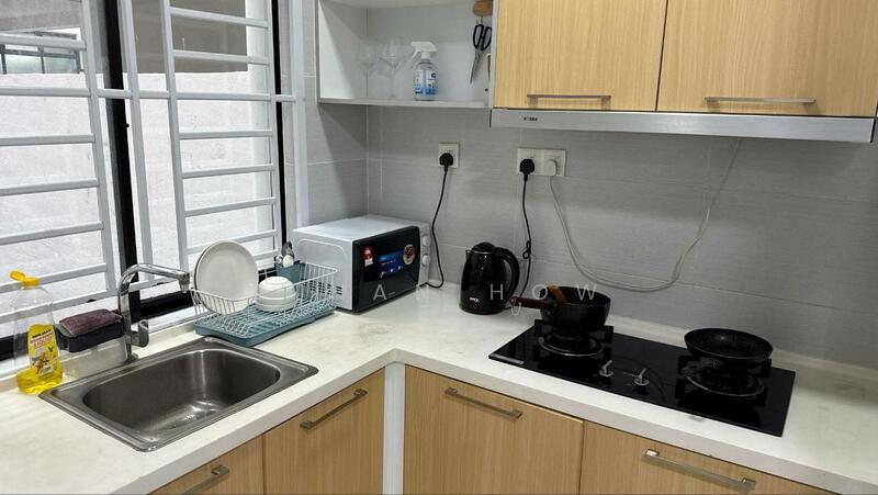 The Platino Serviced Apartment untuk Untuk Disewa - RM 1,800 /bulan, Feb 2026 - Kitchen - PropertyGuru.com.my