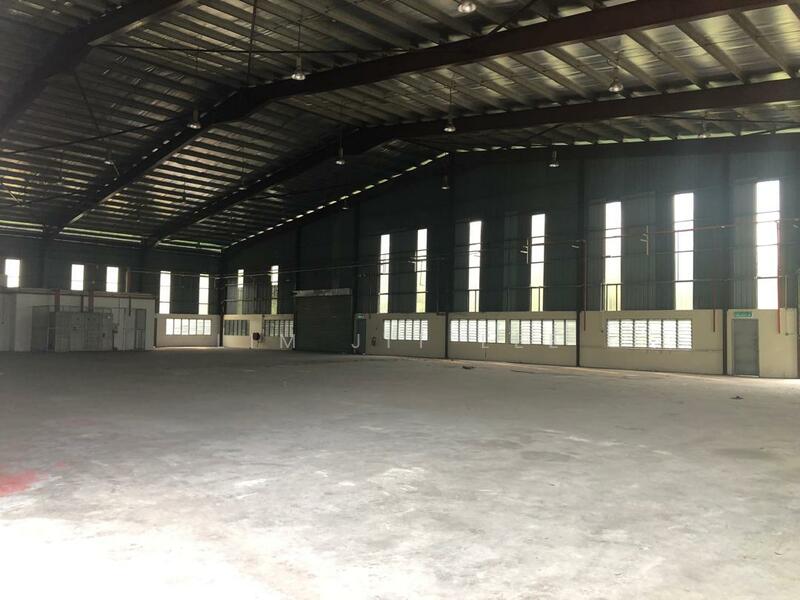 Factory for Sale in Kampung Bukit Kemuning (Shah Alam) - Lim Jit Lee - Interior - PropertyGuru.com.my