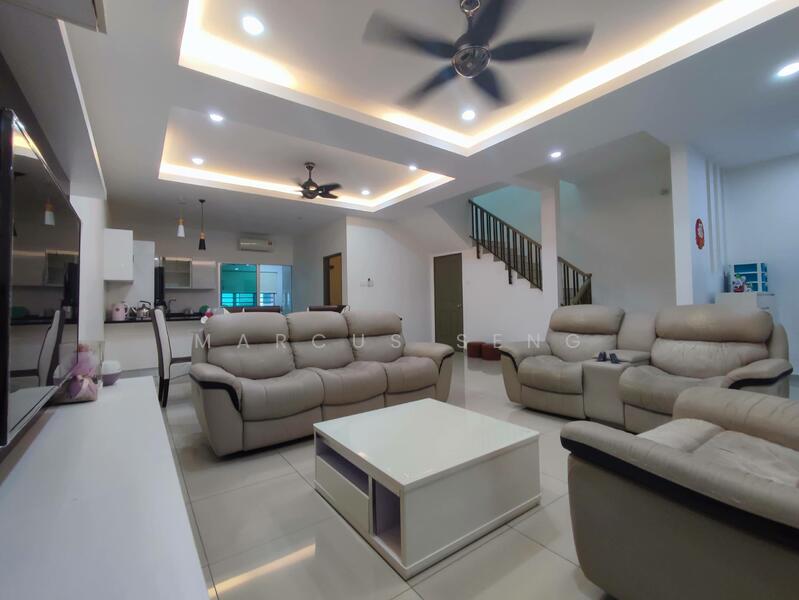 2-storey Terraced House for Sale in Bandar Baru Sri Klebang (Chemor) - Marcus Seng - Living Room - PropertyGuru.com.my