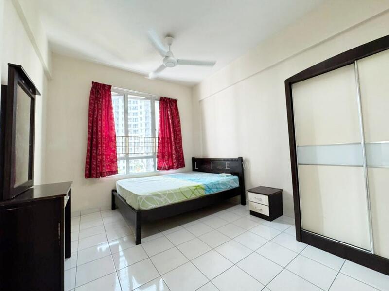 Condominium for Sale at Putra Place Condominium - Eva Liew - Bedroom - PropertyGuru.com.my