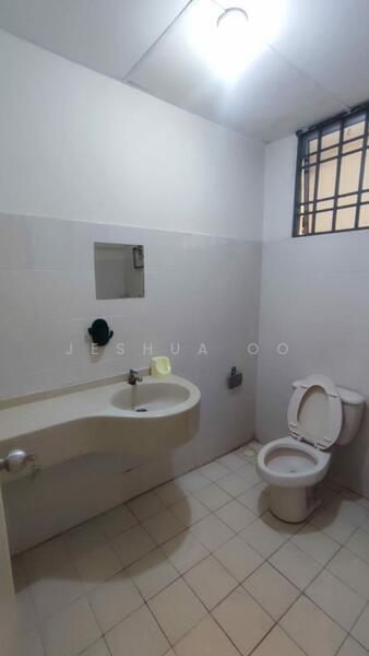 Platinum Hill PV 5 untuk Untuk Dijual - RM 390,000, Feb 2026 - Bathroom - PropertyGuru.com.my