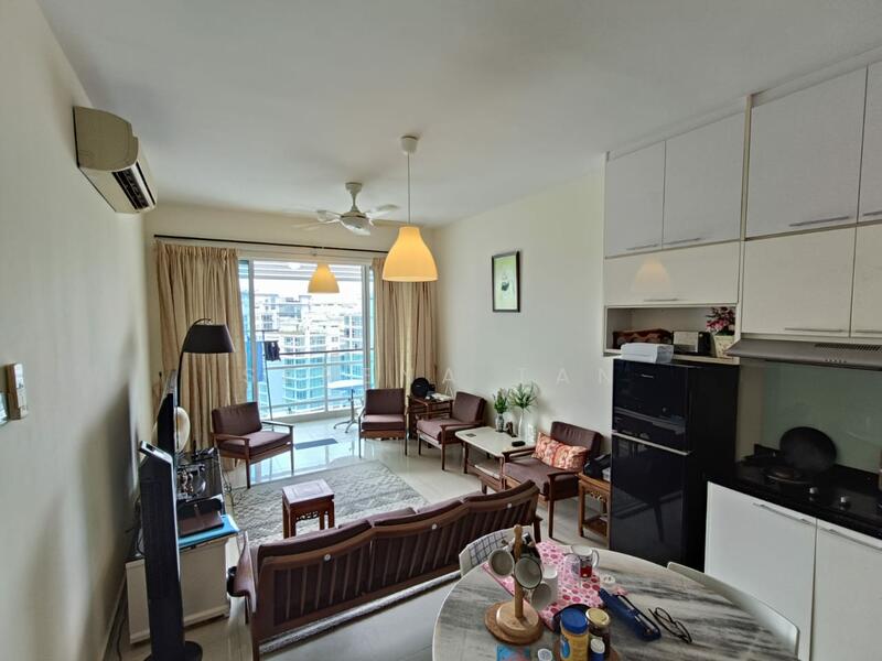Servis Apartment untuk Disewa di Oasis Serviced Suites @ Oasis Ara Damansara - Serena Tan - Living Room - PropertyGuru.com.my