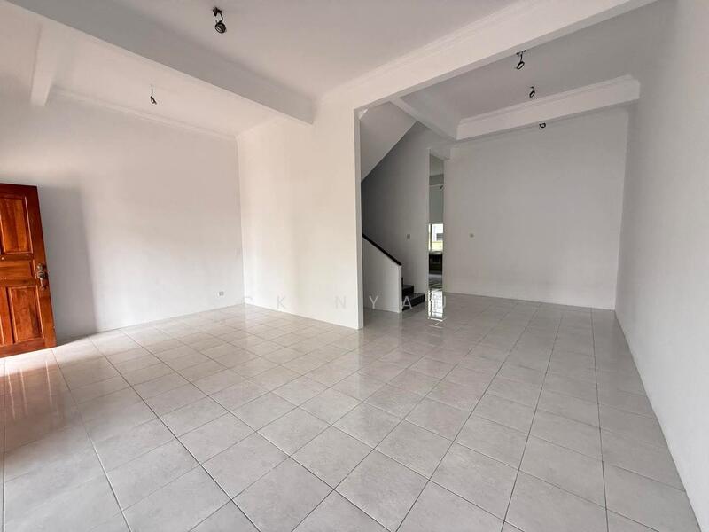 2-storey Terraced House for Sale in Ipoh (Perak) - Ck Nyau - Living Room - PropertyGuru.com.my