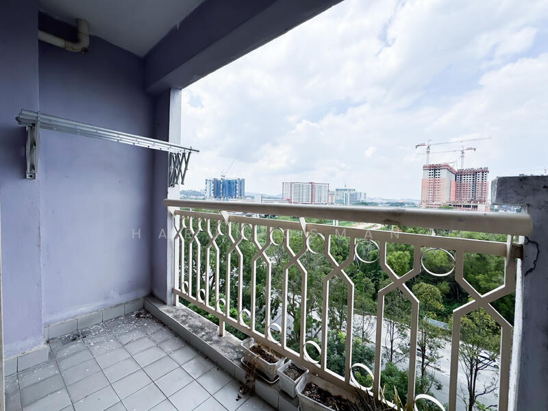Brunsfield Riverview untuk Untuk Disewa - RM 1,450 /bulan, Feb 2026 - Balcony - PropertyGuru.com.my