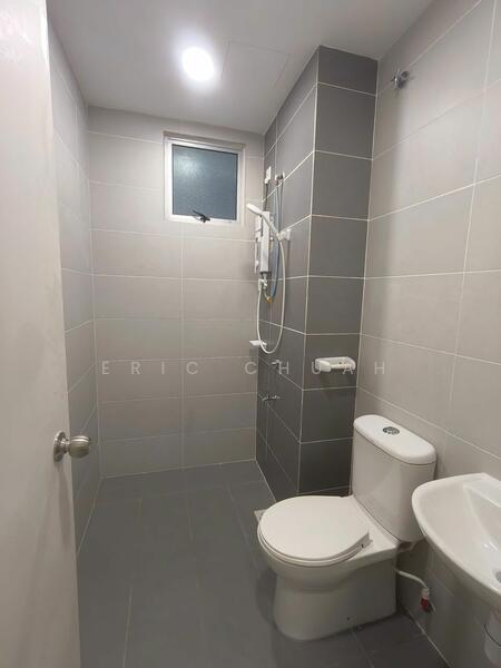 Aliff Heights (Residensi Mutiara Indah) untuk Untuk Disewa - RM 2,300 /bulan, Feb 2026 - Bathroom - PropertyGuru.com.my
