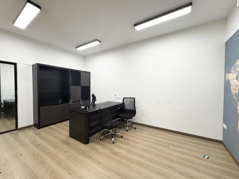 Factory for Rent in Taman Perniagaan Setia (Johor Bahru) - Freedom Lam - Private Room - PropertyGuru.com.my