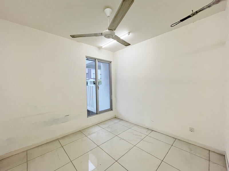 Terraced House for Sale in Bandar Saujana Putra (Tanjong Duabelas) - Charlie Gan - Interior - PropertyGuru.com.my