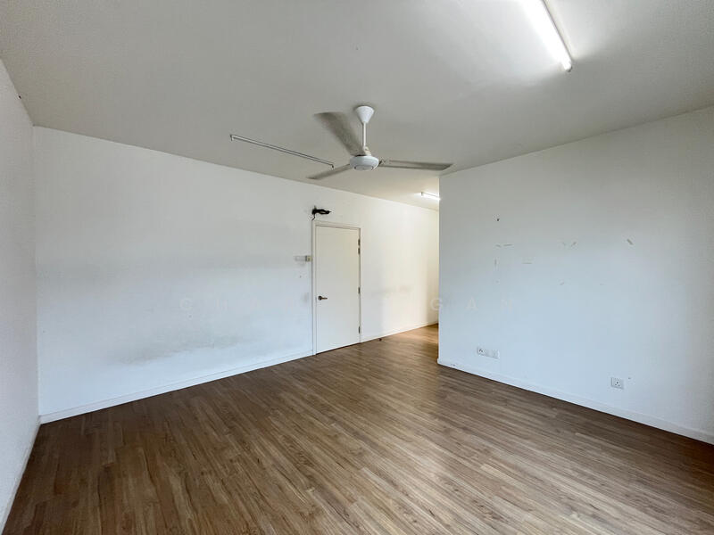 Terraced House for Sale in Bandar Saujana Putra (Tanjong Duabelas) - Charlie Gan - Interior - PropertyGuru.com.my