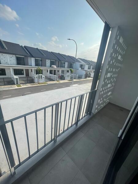 Ruby, Crest@Austin untuk Untuk Dijual - RM 780,000, Feb 2026 - Exterior - PropertyGuru.com.my