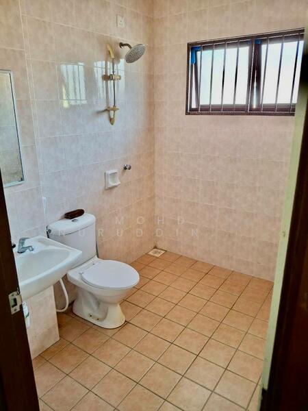 Precinct 16 untuk Untuk Dijual - RM 1,290,000, Mac 2026 - Bathroom - PropertyGuru.com.my