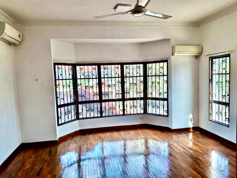 Precinct 16 untuk Untuk Dijual - RM 1,290,000, Mac 2026 - Living Room - PropertyGuru.com.my