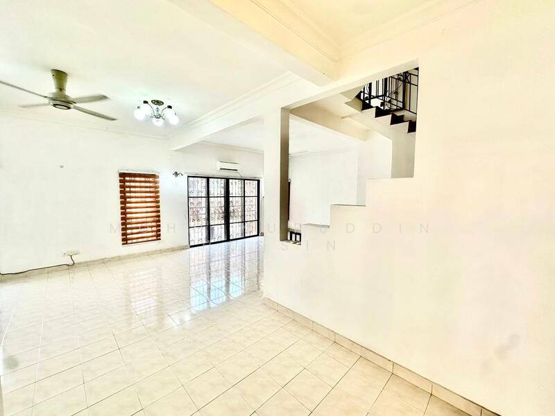 Precinct 16 untuk Untuk Dijual - RM 1,290,000, Mac 2026 - Living Room - PropertyGuru.com.my