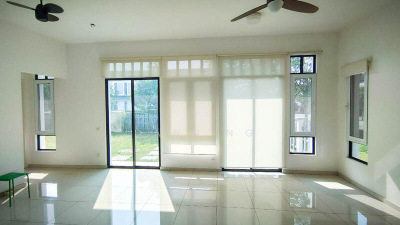 Cluster House for Rent in Eco Majestic (Semenyih) - Dann Ng - Living Room - PropertyGuru.com.my