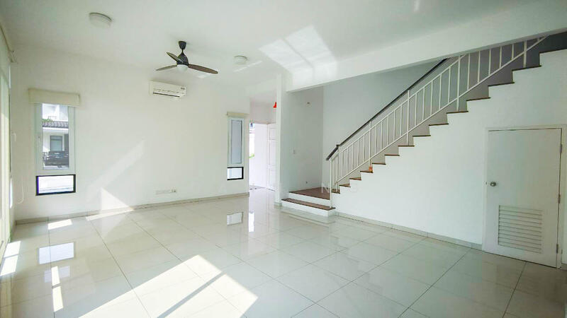Cluster House for Rent in Eco Majestic (Semenyih) - Dann Ng - Living Room - PropertyGuru.com.my
