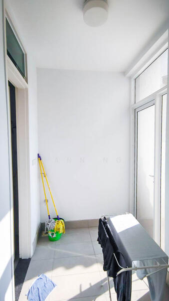 Cluster House for Rent in Eco Majestic (Semenyih) - Dann Ng - Balcony - PropertyGuru.com.my