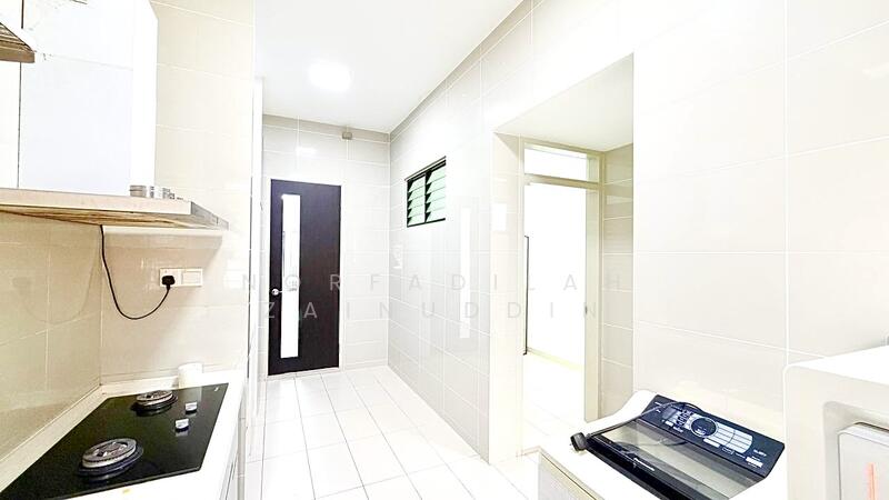 2-storey Terraced House for Sale in Taman Bukit Subang (Shah Alam) - NORFADILAH ZAINUDDIN - Kitchen - PropertyGuru.com.my