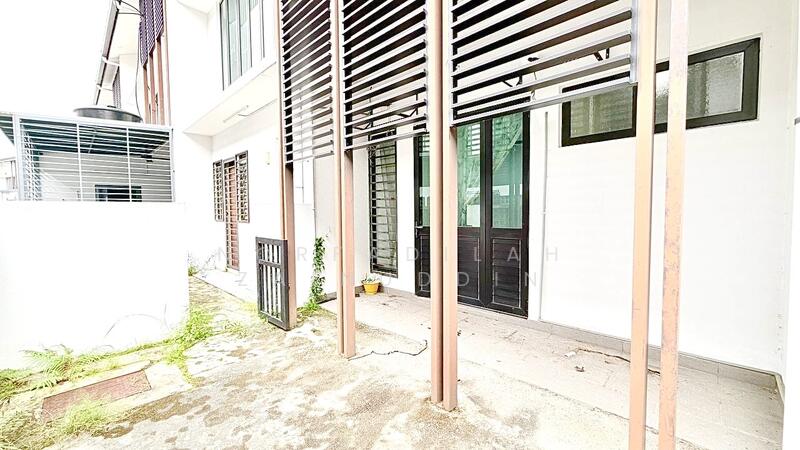 2-storey Terraced House for Sale in Taman Bukit Subang (Shah Alam) - NORFADILAH ZAINUDDIN - Exterior - PropertyGuru.com.my