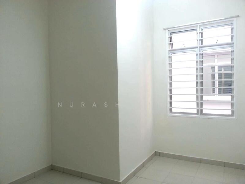 2-storey Terraced House for Sale in Taman Intan Baiduri (Sepang) - Nurashekin . - Interior - PropertyGuru.com.my