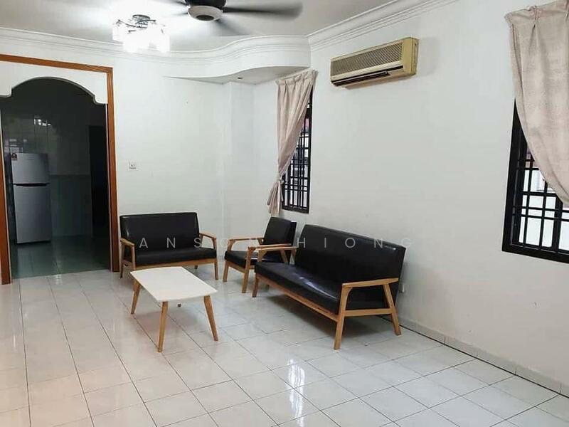 2-storey Terraced House for Rent in Bukit Indah (Iskandar Puteri (Nusajaya)) - Anson Hiong - Living Room - PropertyGuru.com.my