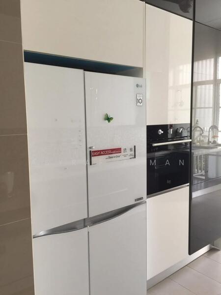 Zero-Lot Bungalow for Rent in Lakefront Villa (Cyberjaya) - Asyraf Azman - Kitchen - PropertyGuru.com.my