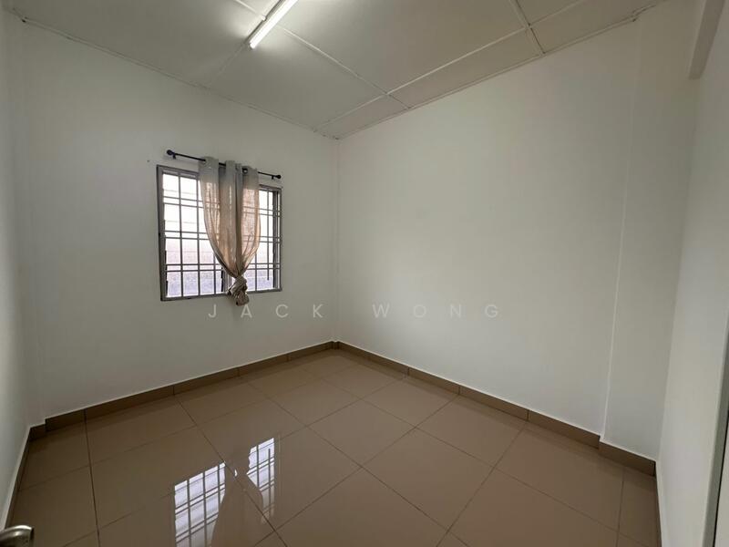 Flat for Sale at Pangsapuri Jentayu @ Kangkar Pulai - Jack Wong - Interior - PropertyGuru.com.my