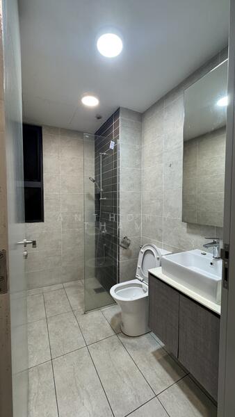 Servis Apartment untuk Disewa di Millerz Square Serviced Residence - Anthony Tham - Bathroom - PropertyGuru.com.my
