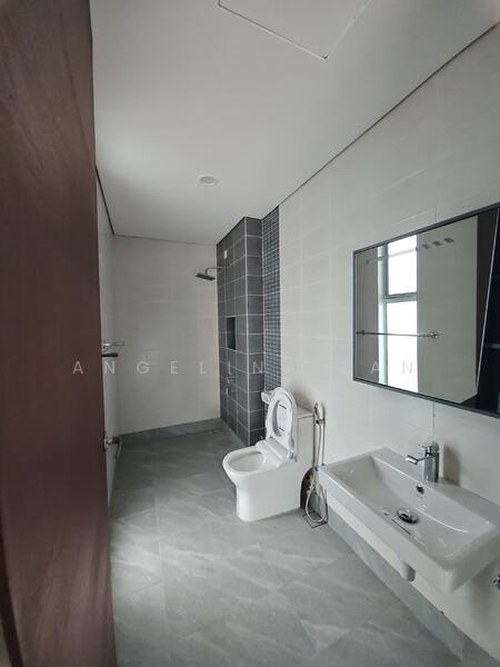 Semi-Detached House for Rent in Iskandar Puteri (Nusajaya) (Johor) - Angelina Tan - Bathroom - PropertyGuru.com.my