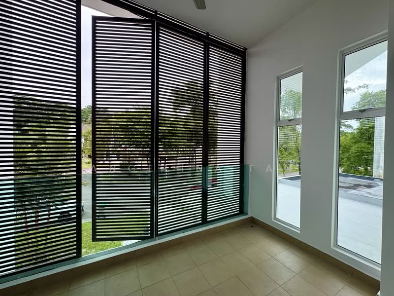 Semi-Detached House for Rent in Iskandar Puteri (Nusajaya) (Johor) - Angelina Tan - Balcony - PropertyGuru.com.my