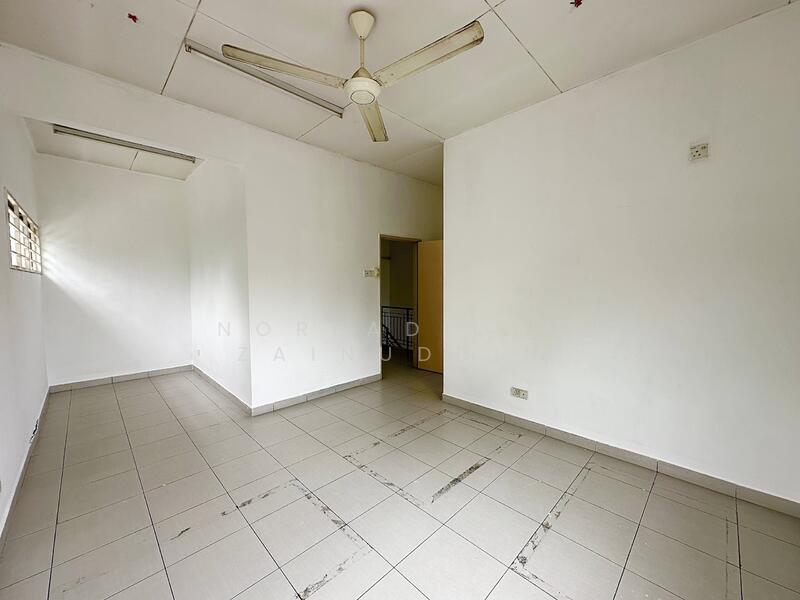 2-storey Terraced House for Sale in Sungai Buloh (Selangor) - NORFADILAH ZAINUDDIN - Interior - PropertyGuru.com.my