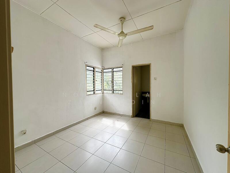 2-storey Terraced House for Sale in Sungai Buloh (Selangor) - NORFADILAH ZAINUDDIN - Interior - PropertyGuru.com.my