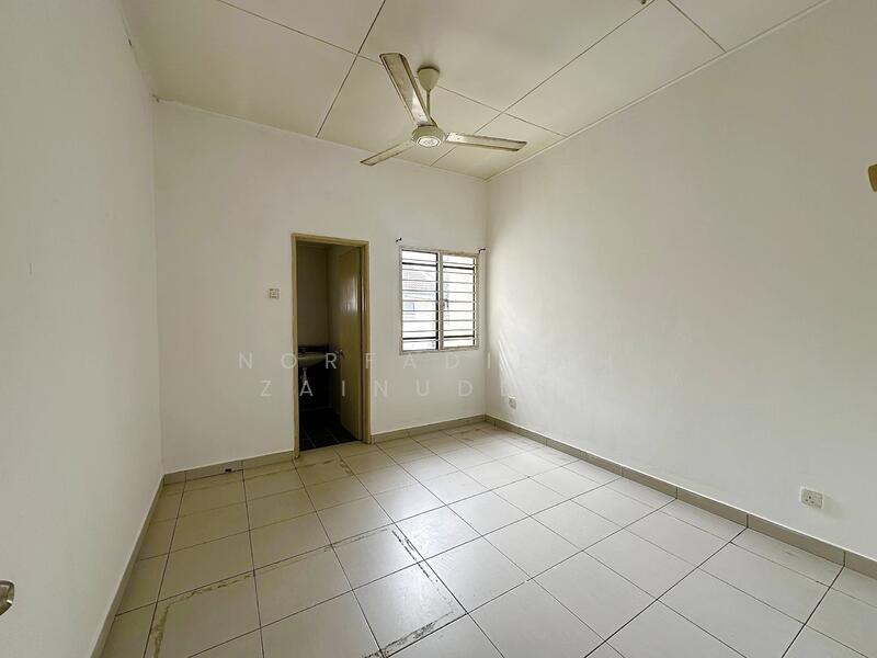 2-storey Terraced House for Sale in Sungai Buloh (Selangor) - NORFADILAH ZAINUDDIN - Interior - PropertyGuru.com.my