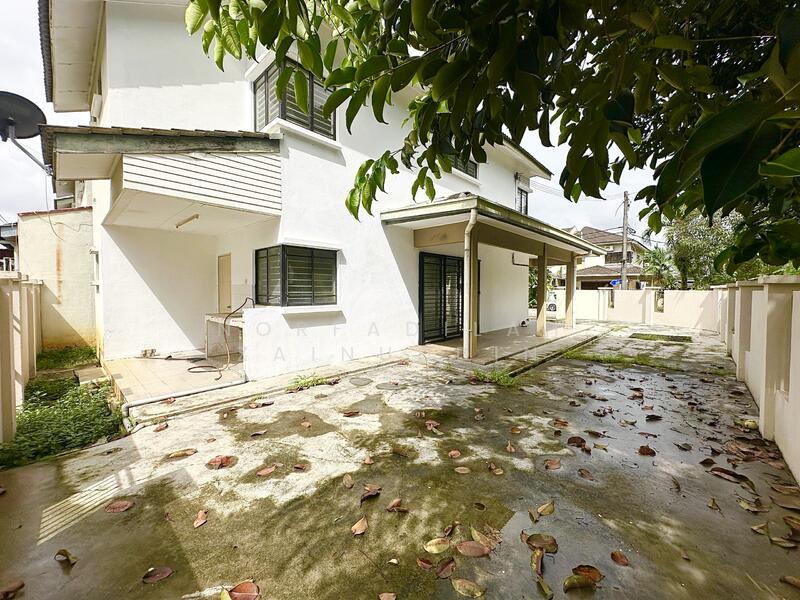 2-storey Terraced House for Sale in Sungai Buloh (Selangor) - NORFADILAH ZAINUDDIN - Exterior - PropertyGuru.com.my