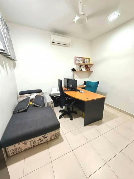 2-storey Terraced House for Sale in Taman Bestari Indah (Ulu Tiram) - Vincy Sia - Study - PropertyGuru.com.my