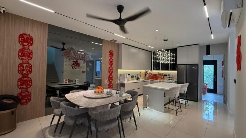 2-storey Terraced House for Sale in Jade Hills (Kajang) - Hei Kar Jun - Dining Room - PropertyGuru.com.my