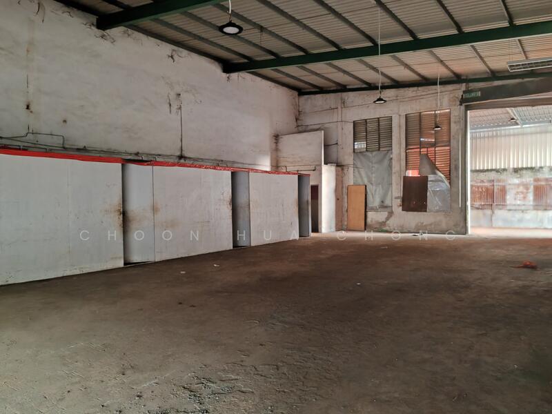 Semi-D Factory for Rent in Kawasan Perusahaan Nilai 3 (Nilai) - Choon Hua Chong - Interior - PropertyGuru.com.my