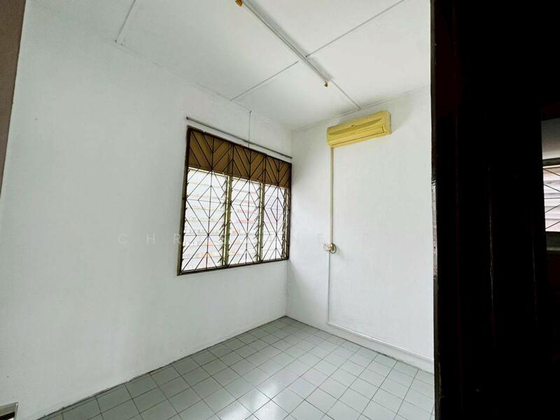 1-storey Terraced House for Sale in Taman Johor Jaya (Johor Bahru) - Christine Poh - Interior - PropertyGuru.com.my