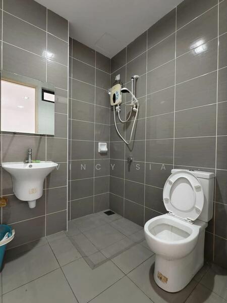 2-storey Terraced House for Sale in Taman Ekoflora (Johor Bahru) - Vincy Sia - Bathroom - PropertyGuru.com.my