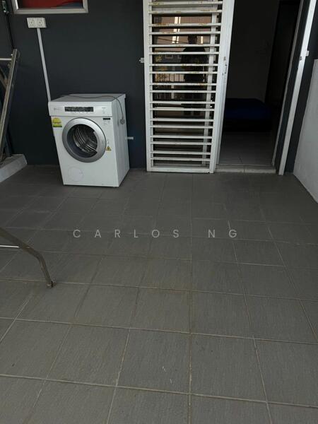 Townhouse for Rent in Pekan Dengkil (Dengkil) - Carlos Ng - Balcony - PropertyGuru.com.my