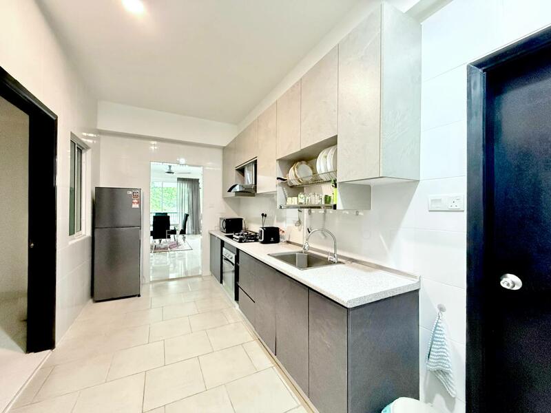 Condominium for Sale at Armanee Terrace - Deeya Yusof - Kitchen - PropertyGuru.com.my