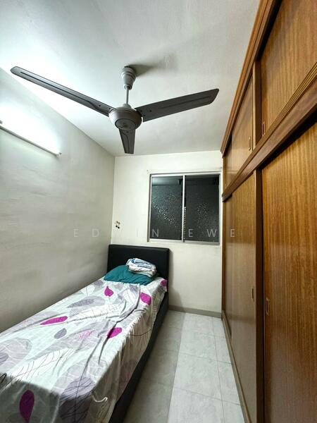 Taman Kheng Tian untuk Untuk Disewa - RM 1,400 /bulan, Feb 2026 - Bedroom - PropertyGuru.com.my