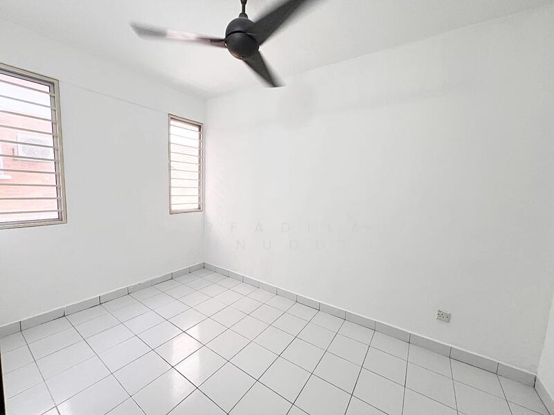 Alam Budiman (Sri Budiman) untuk Untuk Dijual - RM 315,000, Mac 2026 - Interior - PropertyGuru.com.my