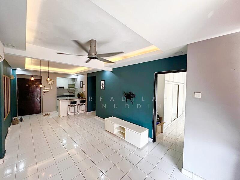 Alam Budiman (Sri Budiman) untuk Untuk Dijual - RM 315,000, Mac 2026 - Living Room - PropertyGuru.com.my