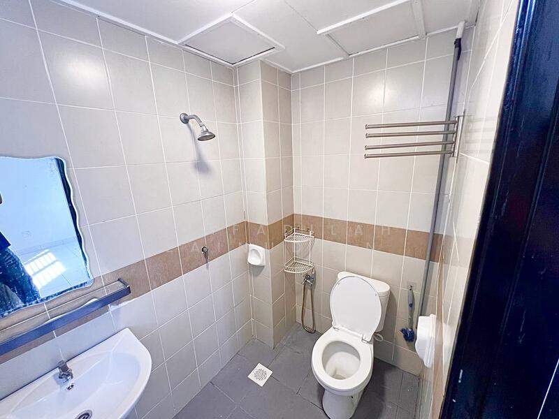 Alam Budiman (Sri Budiman) untuk Untuk Dijual - RM 315,000, Mac 2026 - Bathroom - PropertyGuru.com.my