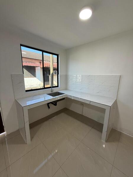 Taman Rinting untuk Untuk Dijual - RM 567,000, Feb 2026 - Kitchen - PropertyGuru.com.my