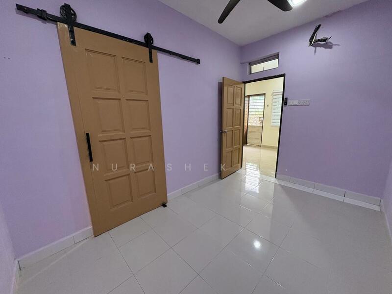 2-storey Terraced House for Sale in Taman Pelangi Semenyih 2 (Beranang) - Nurashekin . - Interior - PropertyGuru.com.my