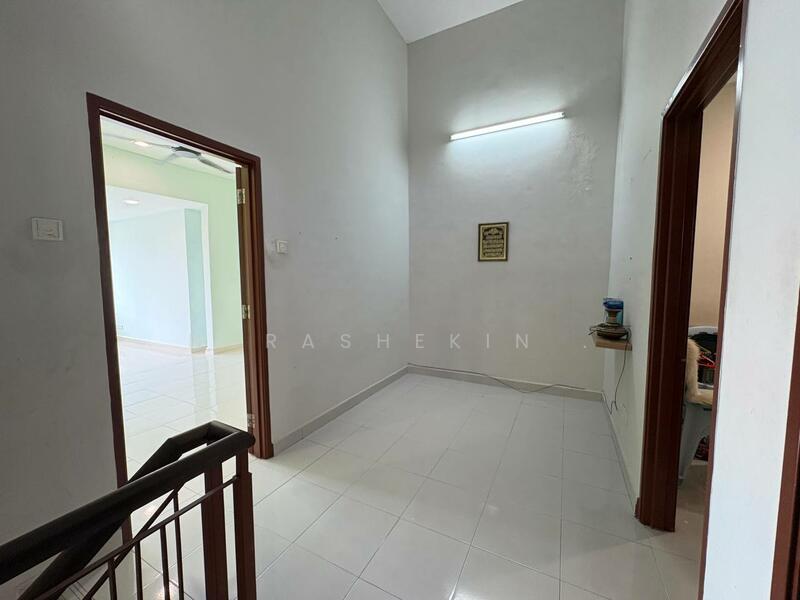2-storey Terraced House for Sale in Taman Pelangi Semenyih 2 (Beranang) - Nurashekin . - Interior - PropertyGuru.com.my