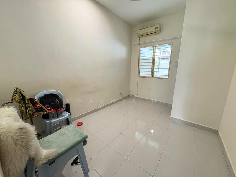 2-storey Terraced House for Sale in Taman Pelangi Semenyih 2 (Beranang) - Nurashekin . - Interior - PropertyGuru.com.my